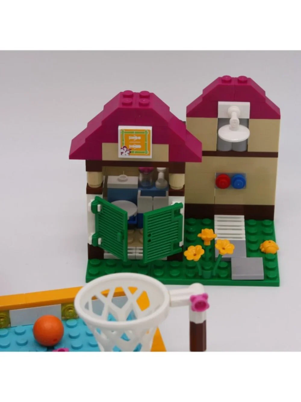 Lego Friends Heartlake City Pool Complete Set 41008 with Instructions but NO Box